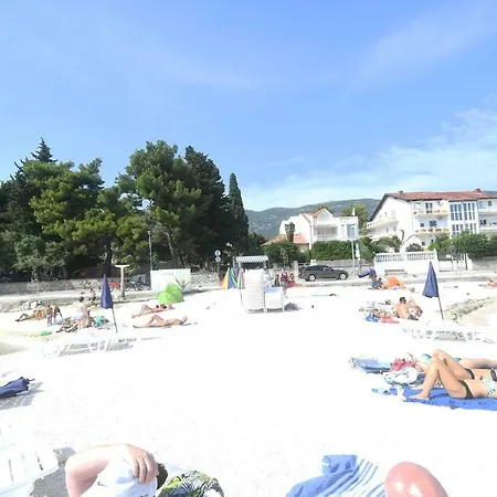 Nespula Daire Kastela